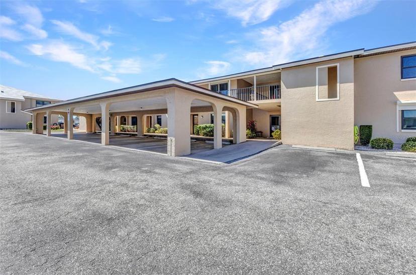 Picture of 240 Lewis Circle Unit 28, Punta Gorda FL 33950