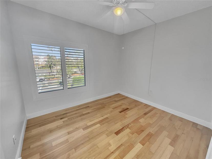 Picture of 557 Pinellas Bayway S Unit 111, St Petersburg FL 33715