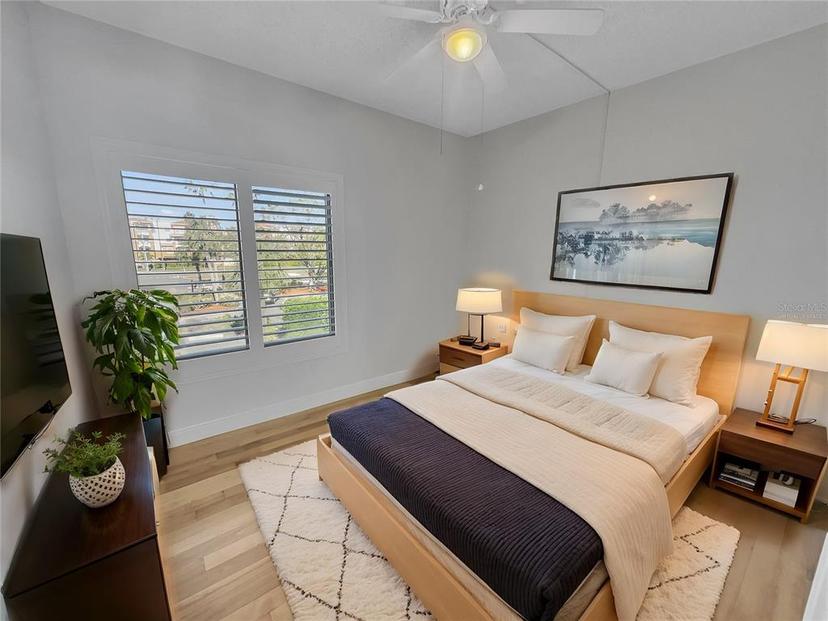 Picture of 557 Pinellas Bayway S Unit 111, St Petersburg FL 33715