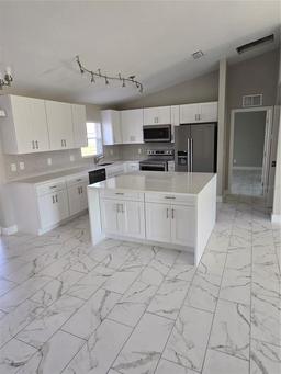 Picture of 2604 NW 3Rd Avenue, Cape Coral, FL 33993