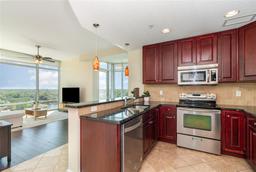 Picture of 101 S Eola Dr Unit 910, Orlando, FL 32801