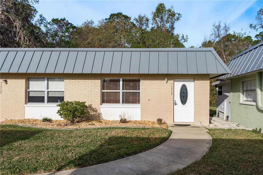 Picture of 11739 Bayonet Lane Unit B, New Port Richey, FL 34654