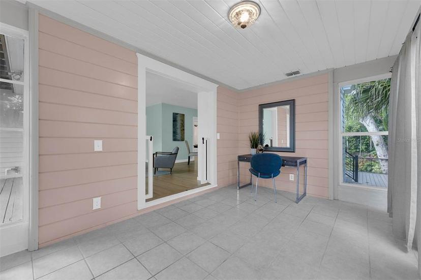 Picture of 1407 E Kaley Street, Orlando FL 32806