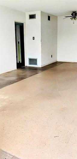 Picture of 4153 57Th Street N Unit 605, Kenneth City, FL 33709