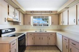 Picture of 8350 SW 108Th Loop, Ocala, FL 34481