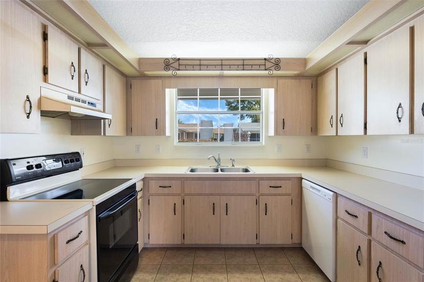 Picture of 8350 SW 108Th Loop, Ocala FL 34481
