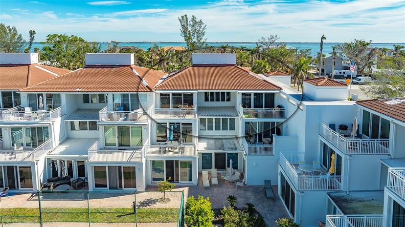 Picture of 5055 Gulf Of Mexico Drive Unit 331, Longboat Key FL 34228