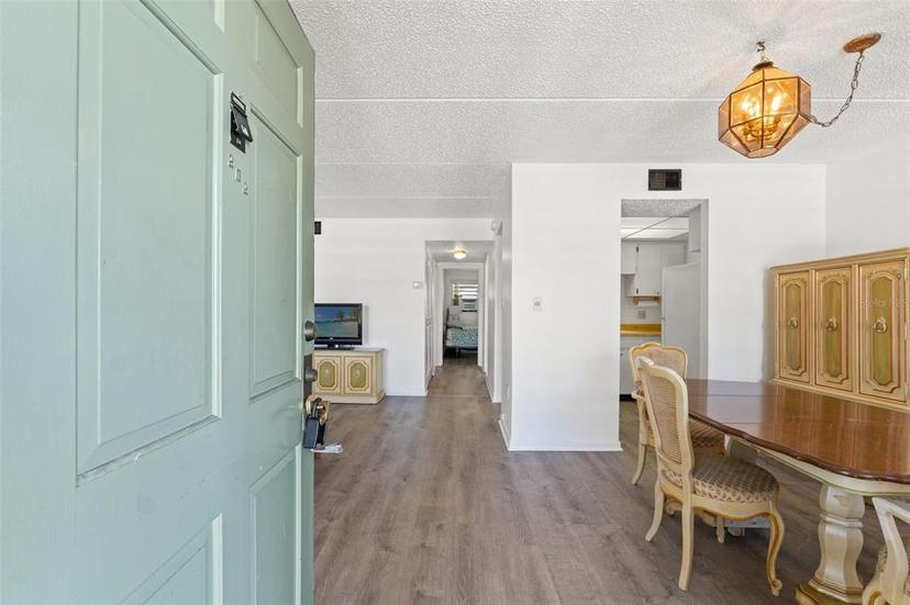 Picture of 11700 Park Boulevard Unit 202, Seminole FL 33772