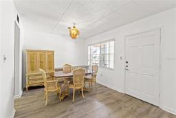 Picture of 11700 Park Boulevard Unit 202, Seminole, FL 33772