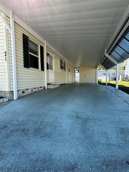 Picture of 21 Frangipani Circle, Largo, FL 33770