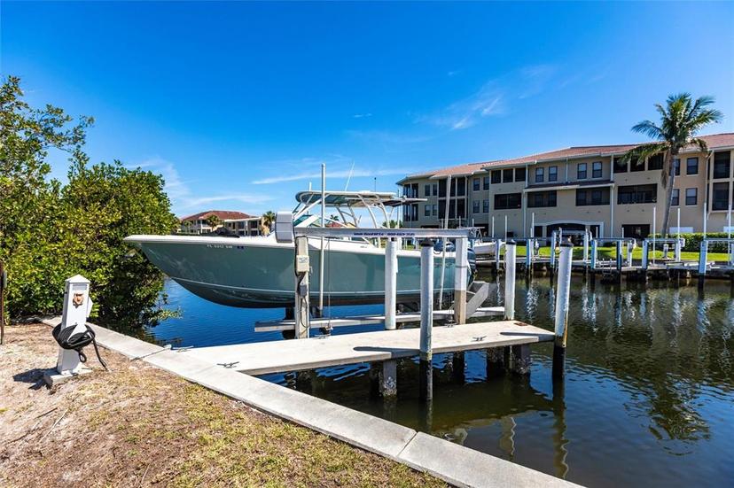 Picture of 2002 Bal Harbor Boulevard Unit 1022, Punta Gorda FL 33950