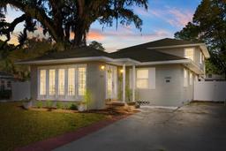 Picture of 1303 E Central Boulevard, Orlando, FL 32801