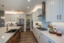 Picture of 18604 Arbor Vista Drive, Venice, FL 34293
