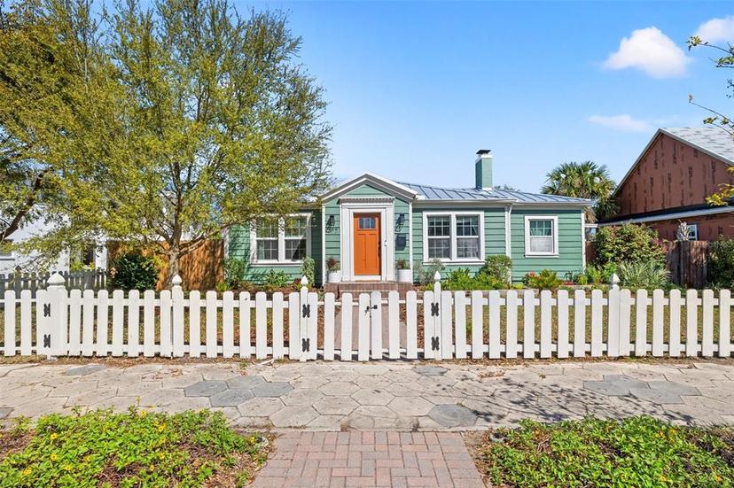 Picture of 777 29Th Avenue N, St Petersburg FL 33704
