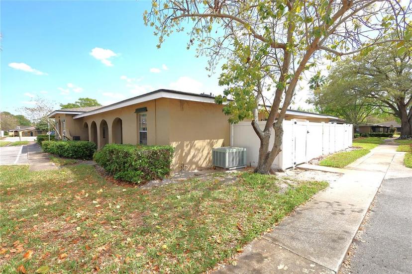Picture of 209 Esplanade Way Unit 109, Casselberry FL 32707