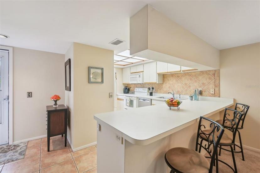 Picture of 3365 Cross Creek Drive Unit 3365, Sarasota FL 34231