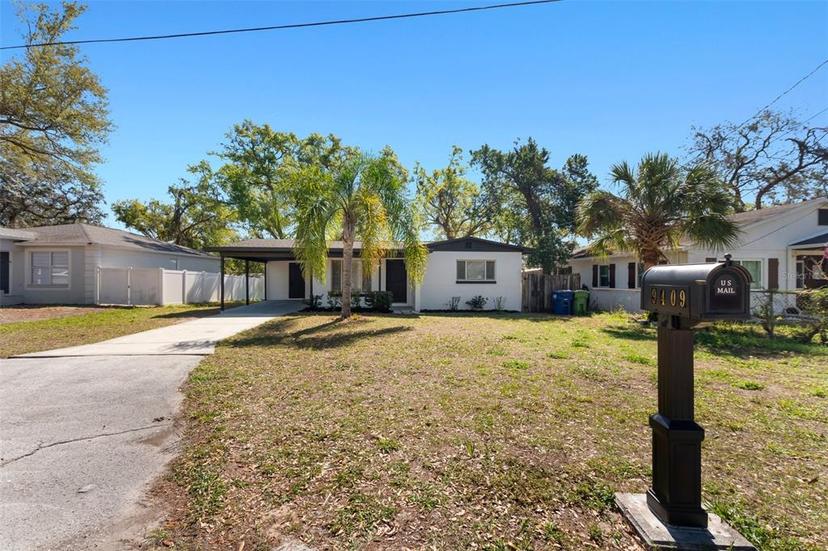 Picture of 9409 W Perio Place, Tampa FL 33612