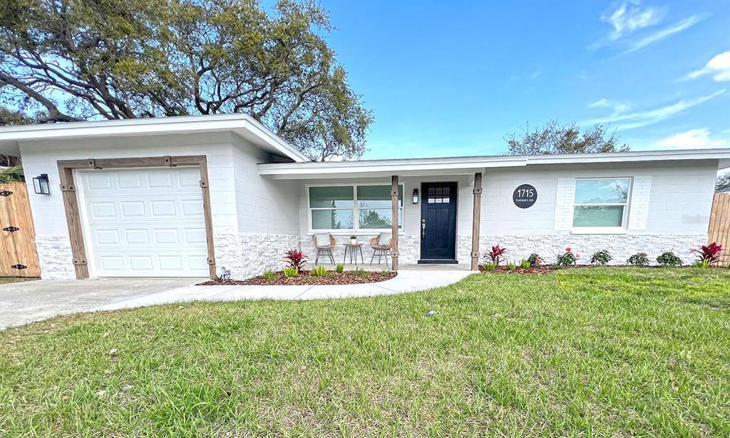 Picture of 1715 Thomas Drive, Clearwater, FL 33759