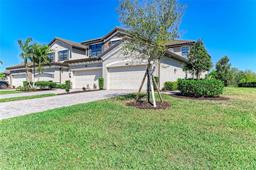 Picture of 5931 Wake Forest Run Unit 104, Bradenton, FL 34211