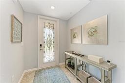 Picture of 5931 Wake Forest Run Unit 104, Bradenton, FL 34211