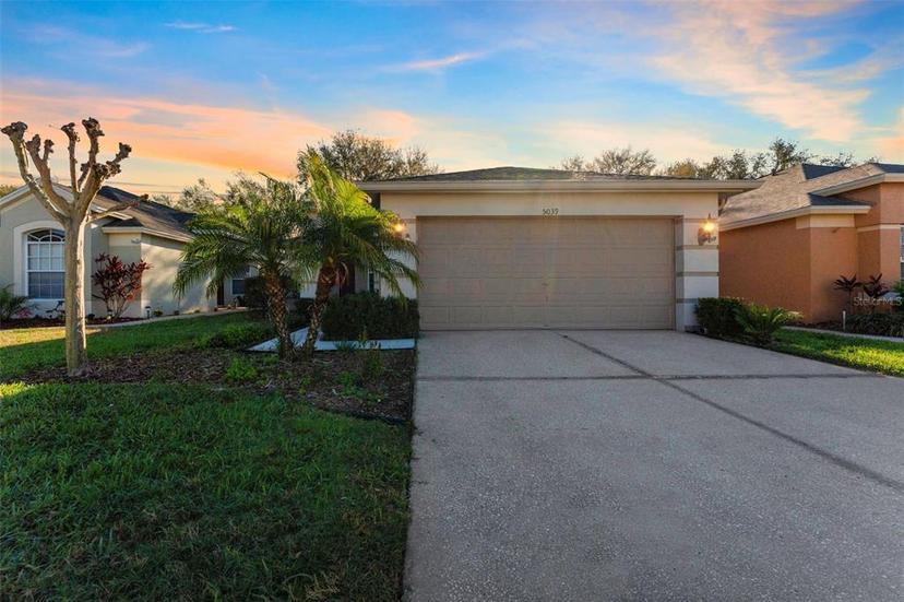 Picture of 5039 Gato Del Sol Circle, Wesley Chapel FL 33544