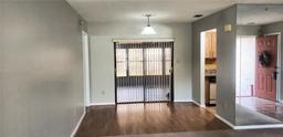 Picture of 15871 Country Lake Dr, Tampa, FL 33624