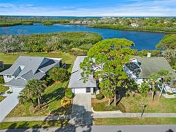 Picture of 1020 Lake Avoca Drive, Tarpon Springs, FL 34689
