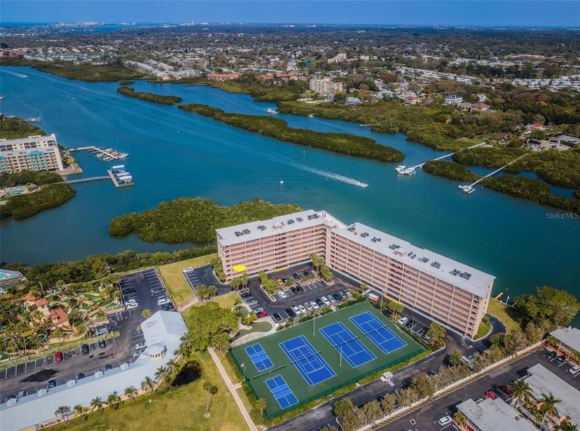 Picture of 19451 Gulf Boulevard Unit 301, Indian Shores FL 33785
