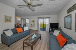 Picture of 19451 Gulf Boulevard Unit 301, Indian Shores, FL 33785