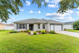 Picture of 12038 NE 51St Circle, Oxford, FL 34484