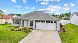 Picture of 12038 NE 51St Circle, Oxford, FL 34484