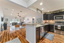 Picture of 12038 NE 51St Circle, Oxford, FL 34484