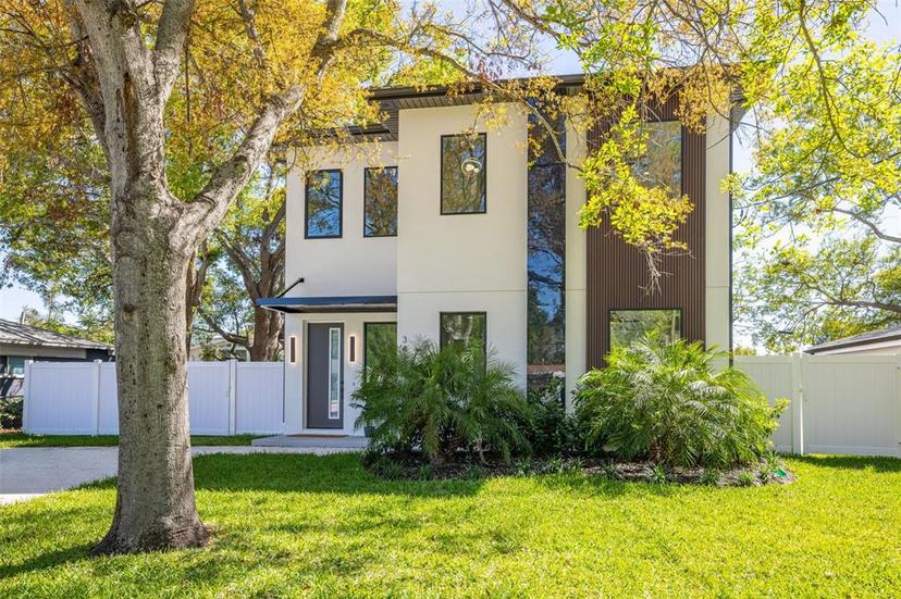 Picture of 3410 W Pearl Avenue, Tampa FL 33611