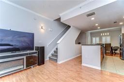Picture of 133 S Sherrill Street Unit 133, Tampa, FL 33609