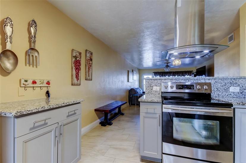 Picture of 5820 43Rd Terrace N Unit 1406, St Petersburg FL 33709