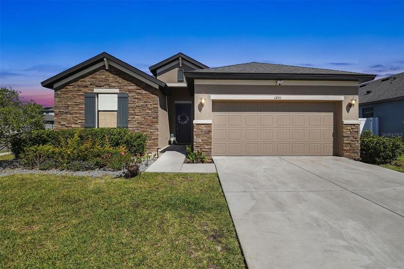 Picture of 1241 Florablu Drive, Seffner FL 33584
