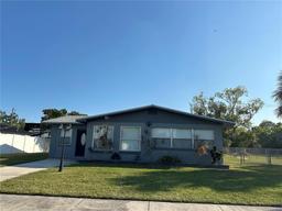 Picture of 707 Great Barford Street, Auburndale, FL 33823