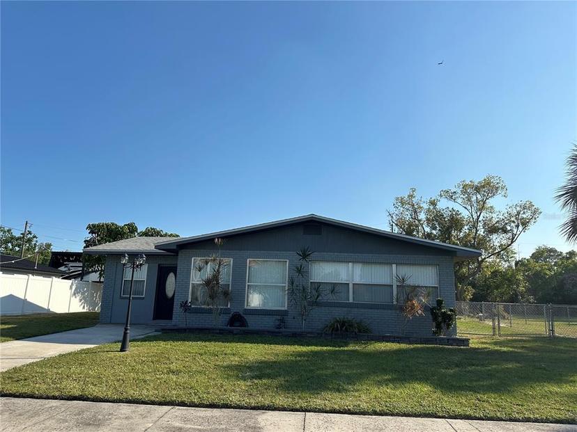 Picture of 707 Great Barford Street, Auburndale FL 33823