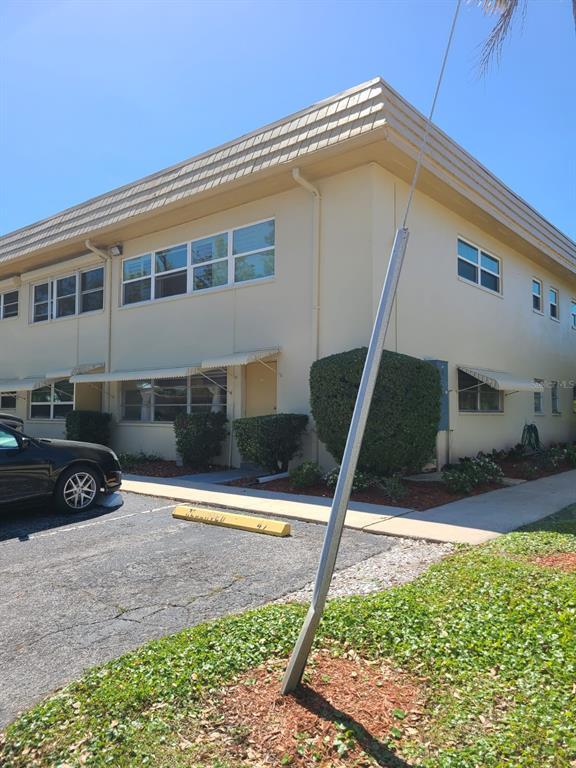 Picture of 3850 13Th Avenue N Unit 101, St Petersburg FL 33713