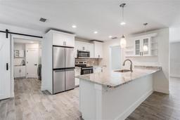 Picture of 12215 Snead Place, Tampa, FL 33624