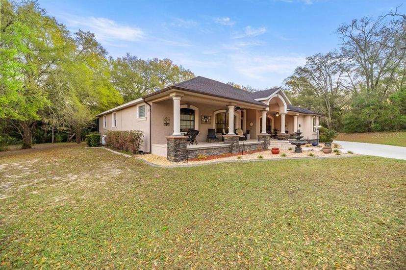 Picture of 347 E Tara Court, Hernando FL 34442