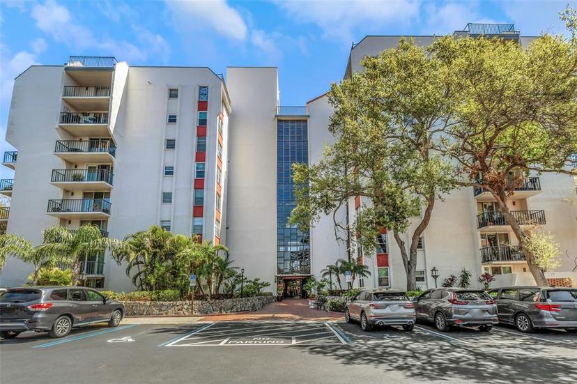 Picture of 2699 Seville Boulevard Unit 808, Clearwater FL 33764