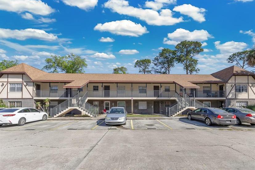 Picture of 3059 Sir Hamilton Circle Unit 9, Titusville FL 32780