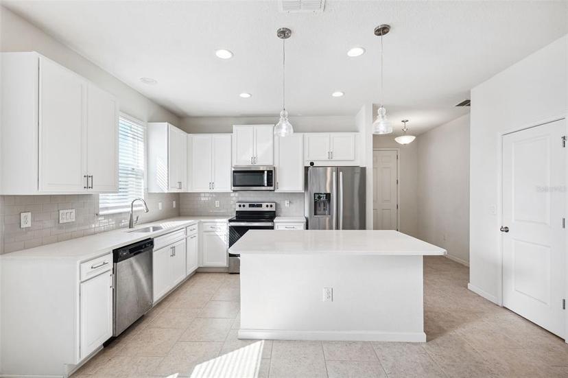 Picture of 13001 Satin Lily Drive, Riverview FL 33579