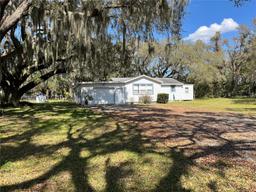 Picture of 1502 S Wiggins Road, Plant City, FL 33566