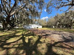 Picture of 1502 S Wiggins Road, Plant City, FL 33566