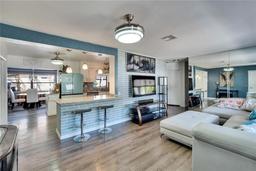 Picture of 725 Philippe Parkway, Safety Harbor, FL 34695