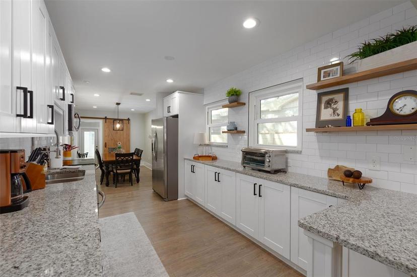 Picture of 1236 36Th Avenue N, St Petersburg FL 33704