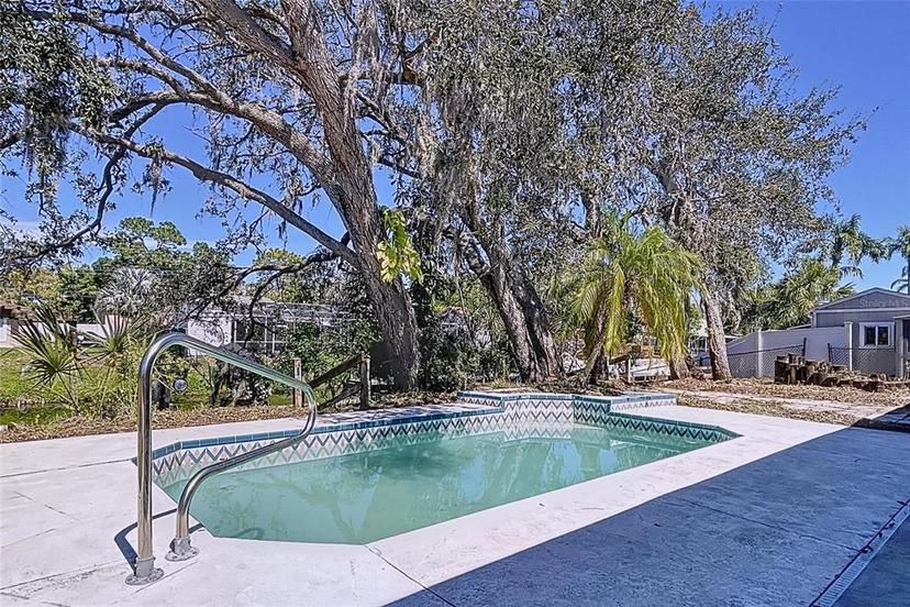 Picture of 3105 S Canal Drive, Palm Harbor FL 34684