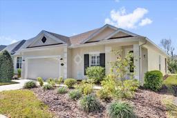 Picture of 307 Heron Point Way, Deland, FL 32724